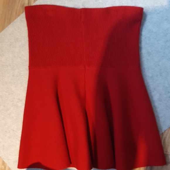 Zara red stretchy skirt size small - Picture 3 of 4